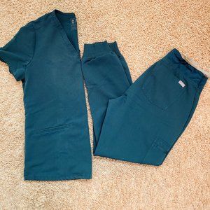 Figs Classic Joggers and Casma Scrub Top